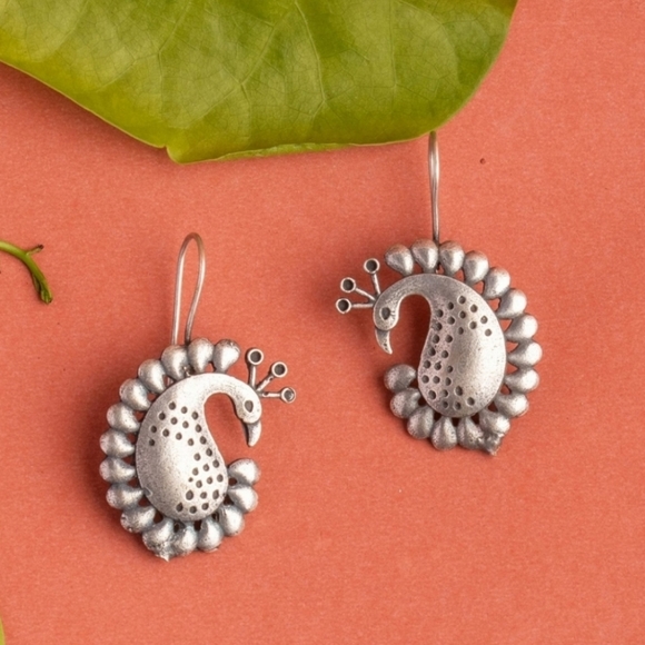 EARRINGS - Picture 2 of 3